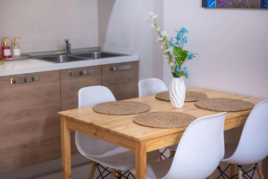 Gg Home - Cozy And Lovely 1-Bedroom Apartment In Saburtalo Tbilisi Georgia
